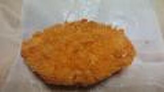 「コーンコロッケ」は、シンプルにコーンたっぷり