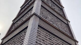 甲府駅からすぐ