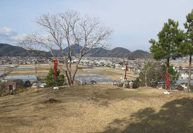 丘陵に築いた山城