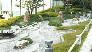 癒しの日本庭園