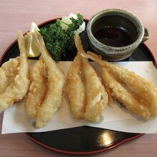 珍しい『ふぐの唐揚』1100円