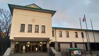 徳川の名品がずらり。企画展も見応えあり