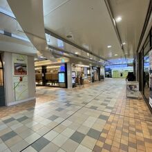 昼のエキュート品川