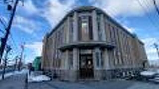 北海道最古の警察庁舎だった旧函館西警察署庁舎を忠実に再現した臨海研究所