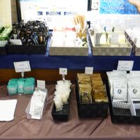 必要なアメニティ類はロビーから持って行くシステムです