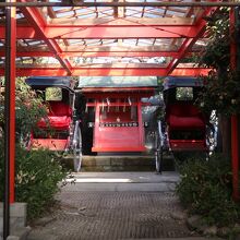 渡月橋のすぐそばにある