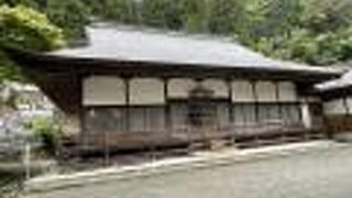 村役場近くにある歴史あるお寺