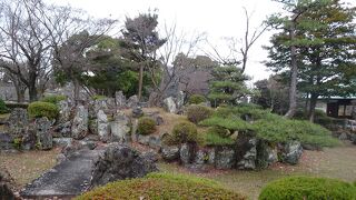 名古屋城にある二の丸庭園のお茶屋さんです。