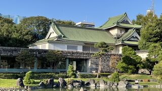 お城の様な美術館