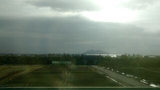 新幹線の車窓を通して、函館山が見られて大感動！