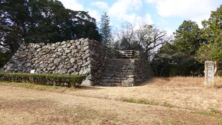 徳川と武田 攻防の地、そして悲劇の城