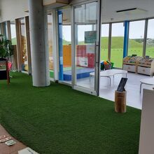 店内にはキッズルームや…、