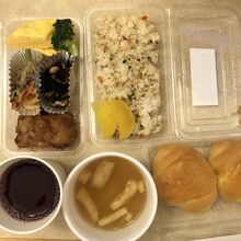 朝食のお弁当