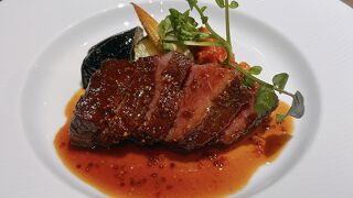 長良川沿いの古民家レストランテ