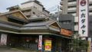 一六本舗 勝山本店