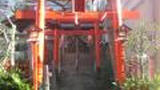 住宅街の中にあります。