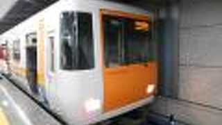 コスモスクエアと長田を結ぶ路線