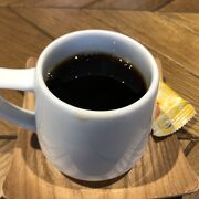 おいしいコーヒーとフルーツサンドをいただきました、店内もおしゃれでまた行きたいと思いました