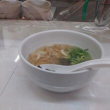 かすうどんは絶品。