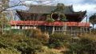 京都清水寺を模した寺