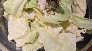 個室？？…お隣のグループが うるさ過ぎ！次回は個室に座りたいな…