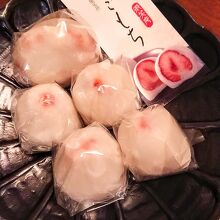 大粒で糖度の高い苺が嬉しい