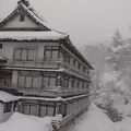 雪見できる露天温泉ー！