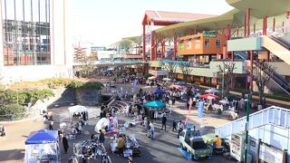 催事があると賑わう