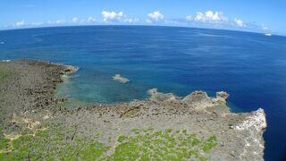 残波岬と東シナ海のパノラマ風景は素晴らしい