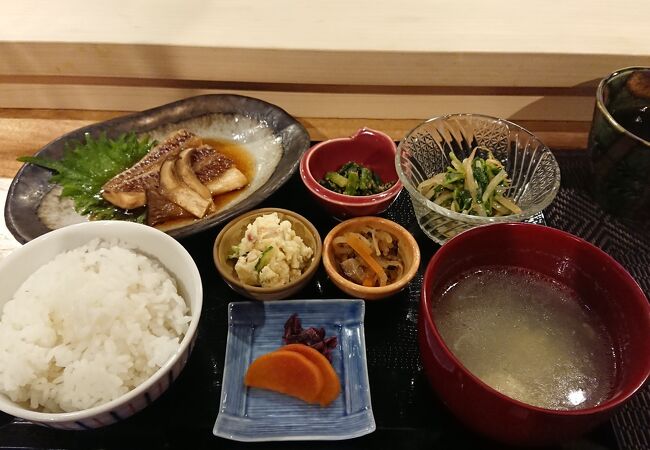 日替わりランチ1200円