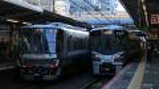 混んでいるとなかなか座れないかも・・・