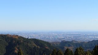 高尾山から足を伸ばして訪問しました