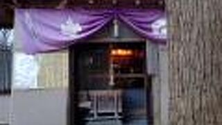 小さな大師堂です。