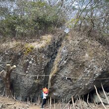 下山途中にあったデカイ岩