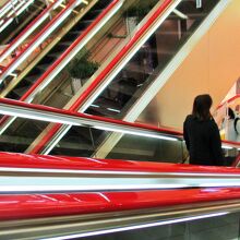 このエスカレーターが利用しやすい