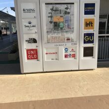 広いので行きたい場所はフロア案内でチェック