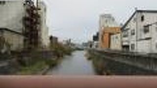 日曜日の夜は静かだった