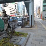 青山らしいお洒落な像