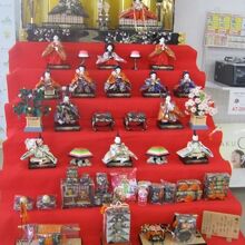 春が待ち遠しくなるお雛様の展示も素晴らしいですね！