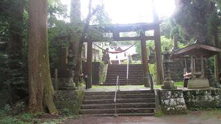 男成神社