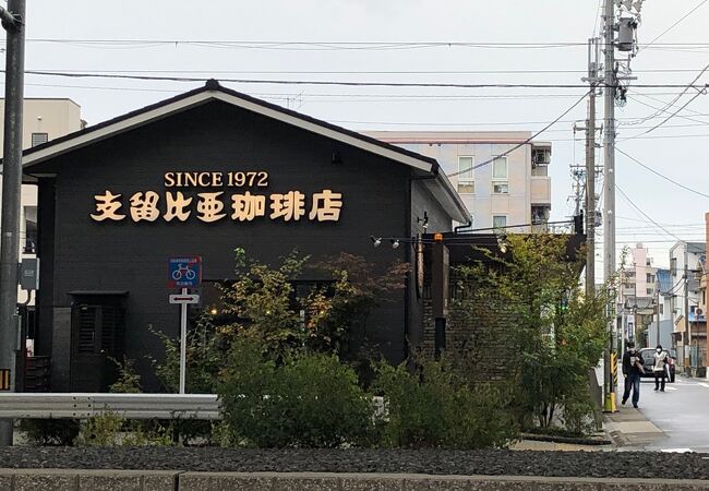 岩塚駅からすぐ！