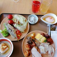 朝食バイキング。ヘルシーな和歌山の食材。