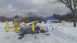 2022年２月12日現在、一部の散策路は通行不可でした