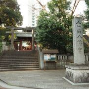 渋谷の町中にある静かな神社