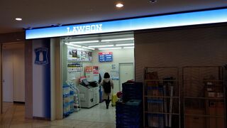 エアロプラザ内