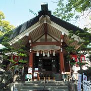 地元の方に支えられる神社