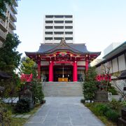 A very quiet shrine despite being in Shinjuku