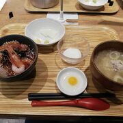 高岡駅地下でおいしい海鮮丼