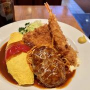 美味しい洋食が色々詰まった大人のお子様ランチ♪