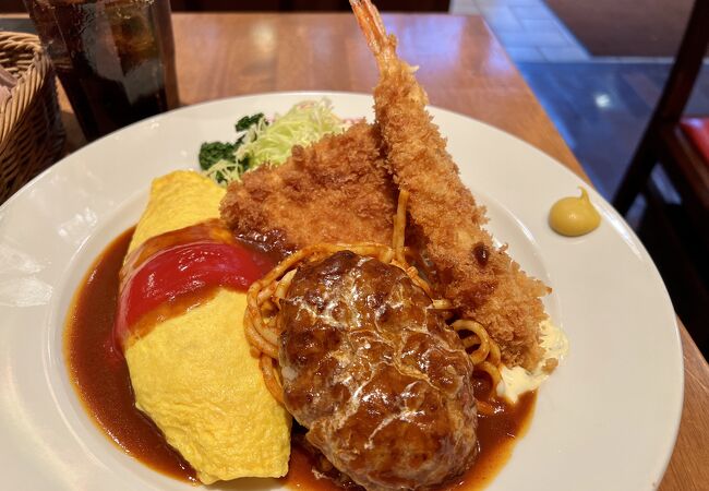 美味しい洋食が色々詰まった大人のお子様ランチ♪